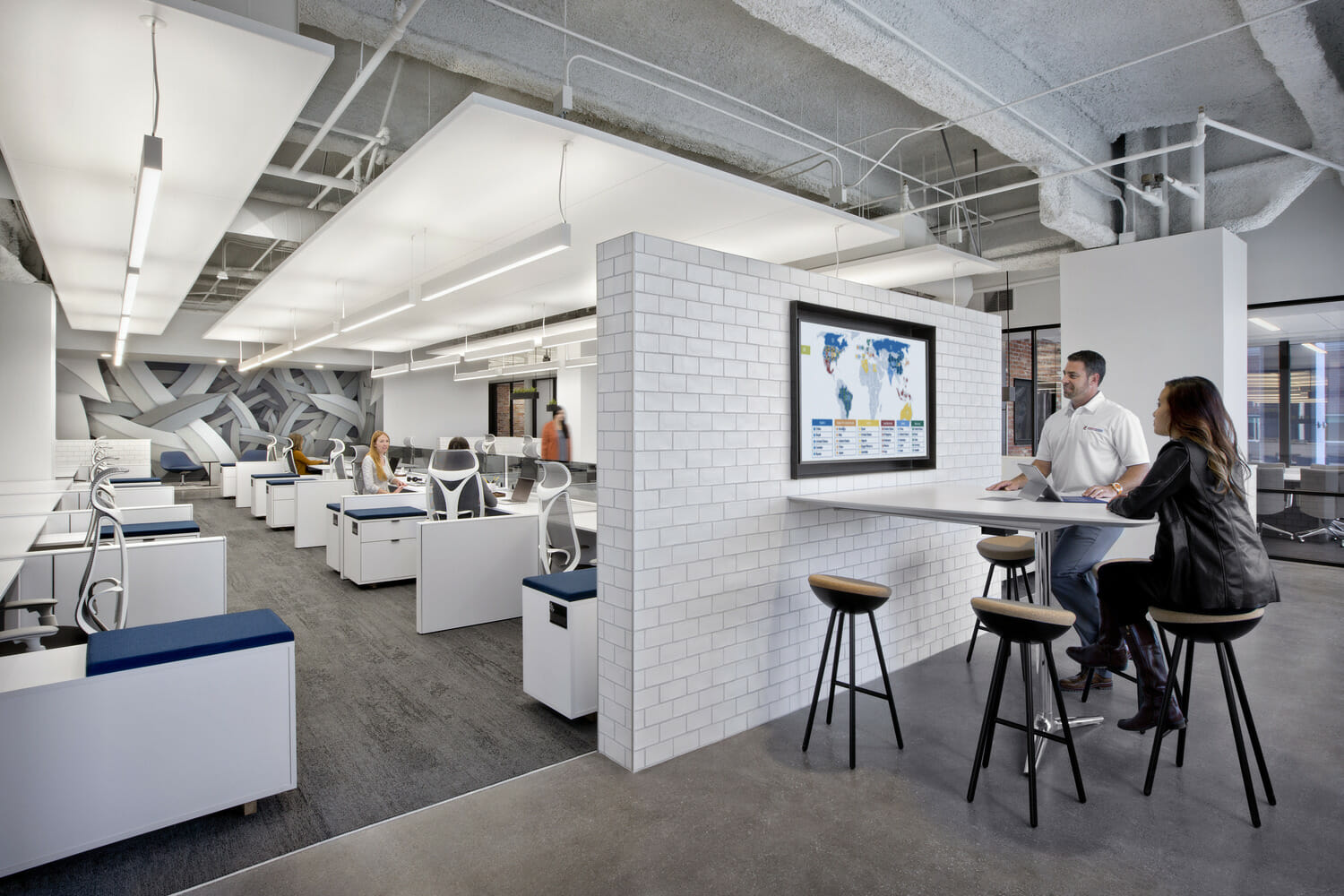 Pros and Cons of the Open Office – HLW